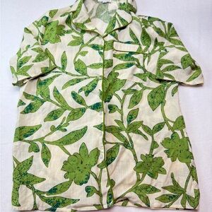 Love + Harmony Size M Green Leaf Print Shirt